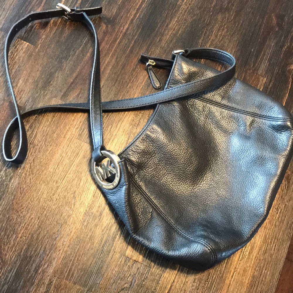 Micheal Kors Black Adjustable Crossbody